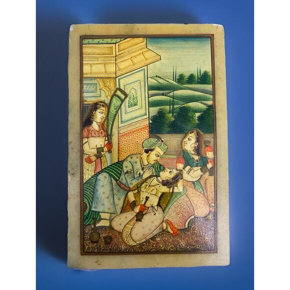 Rajasthan Hindu India Court Painting on Stone Figural Scene post 1940 4"x6" - Picture 3 of 6